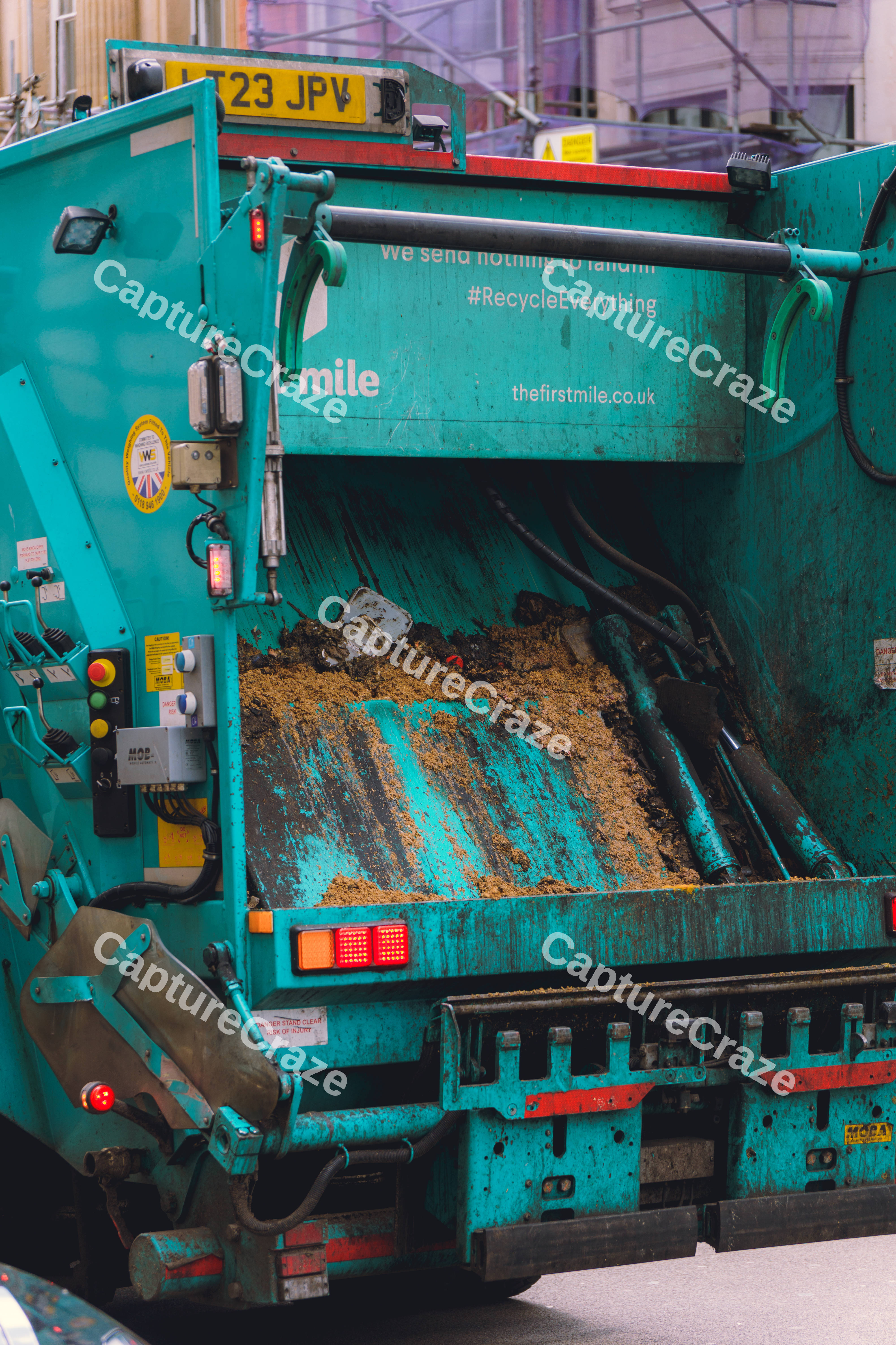 Garbage Truck